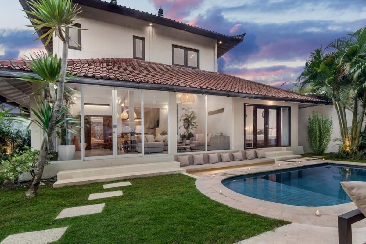 Villa New York - 4 Bdr Pool Luxury Villa, Next To The Forge Bali Σεμινιάκ Εξωτερικό φωτογραφία