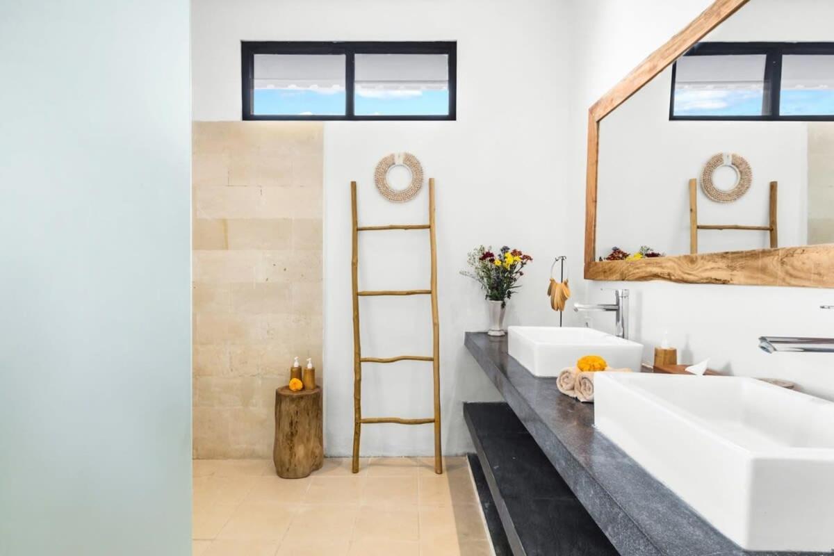 Villa New York - 4 Bdr Pool Luxury Villa, Next To The Forge Bali Σεμινιάκ Εξωτερικό φωτογραφία